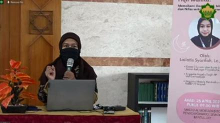 Kajian Fiqih Wanita di Masjid Al Moeladi