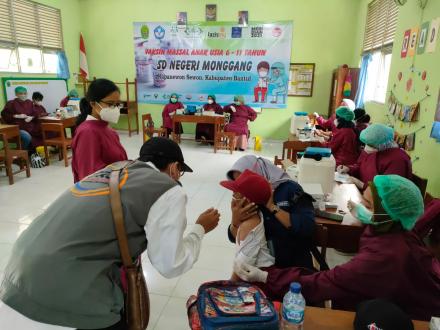 Sukses Vaksinasi Anak di SD Monggang