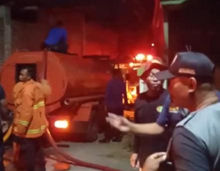 Kebakaran Gudang Oven Kayu di Pendowoharjo