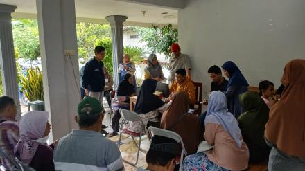 Jemput Bola Layanan Aktivasi IKD Padukuhan Bandung